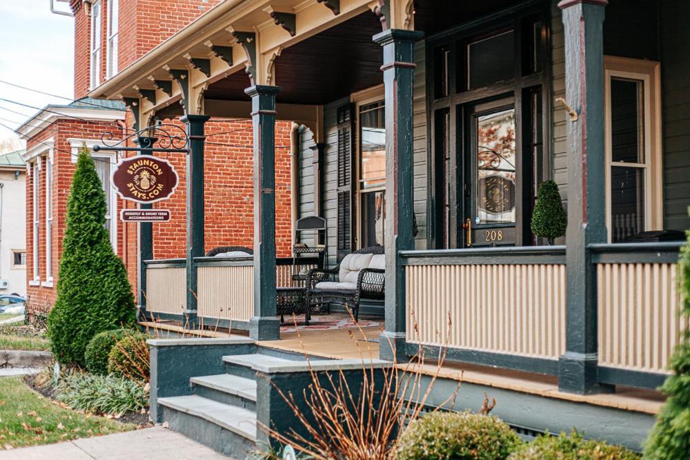 The Urban Cowboy Apartment Staunton Exterior photo